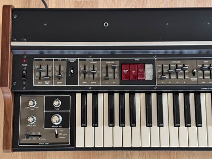 Roland-RS505 with MIDI